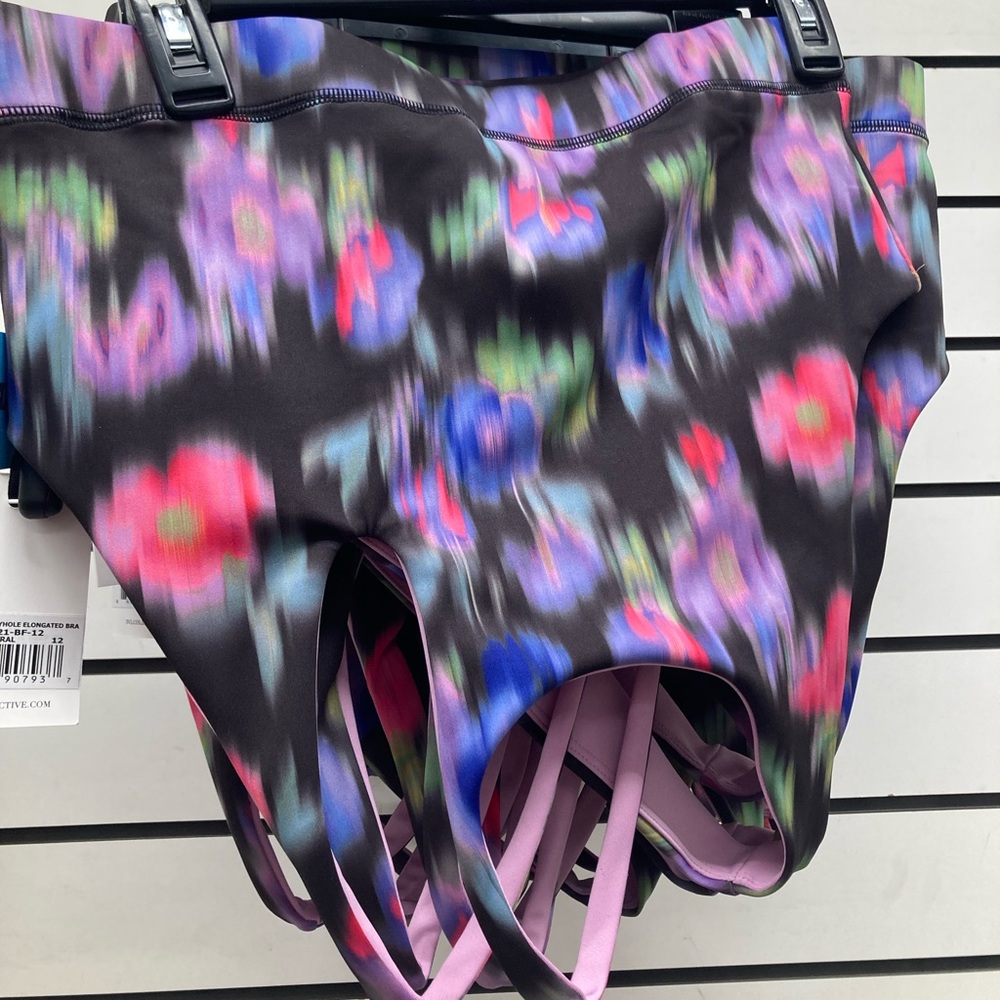 Ivl tank top bra